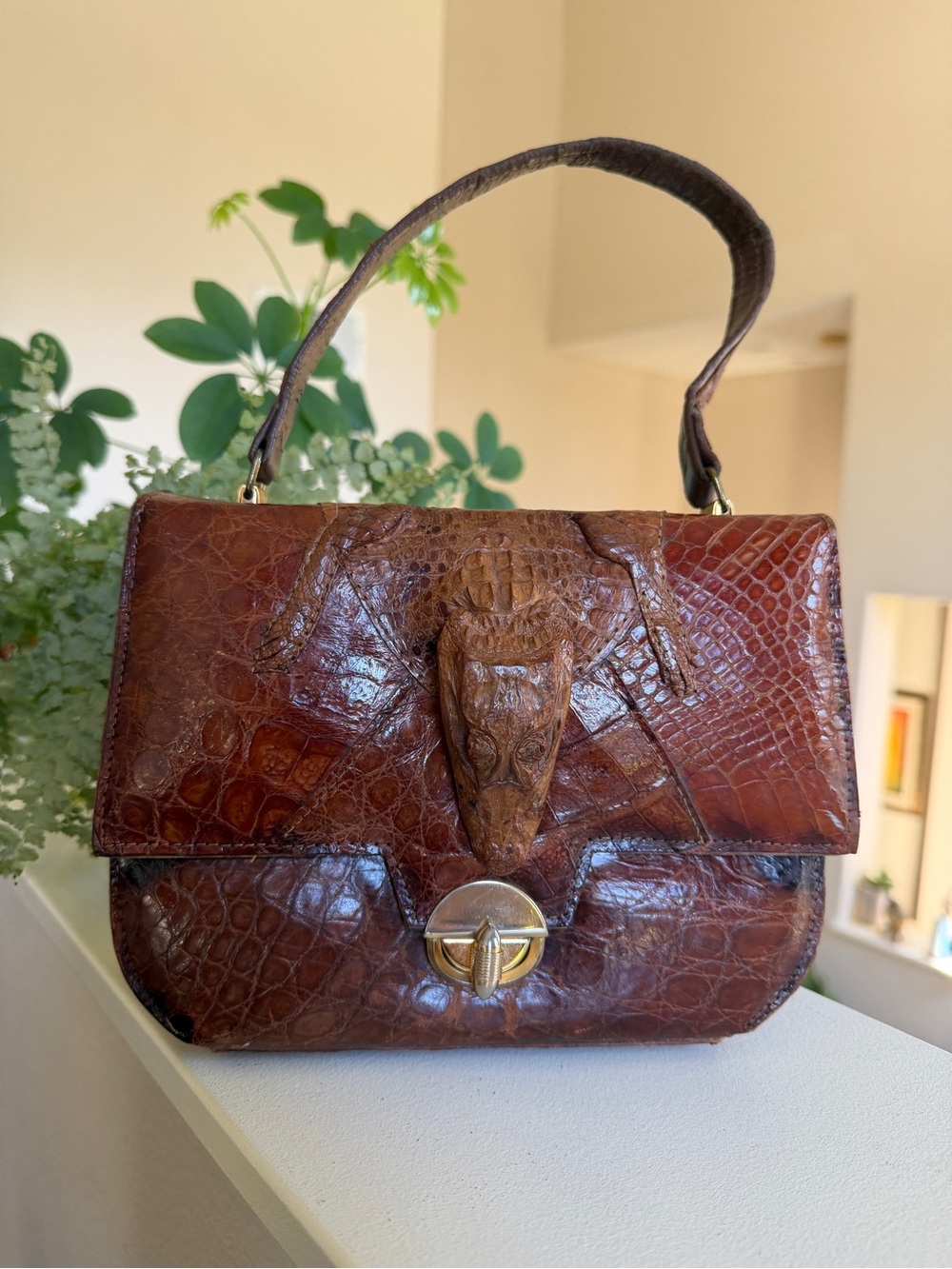 Rare 1940s/50s Genuine Alligator Handbag – Full Body Head, Legs & Glass Eyes